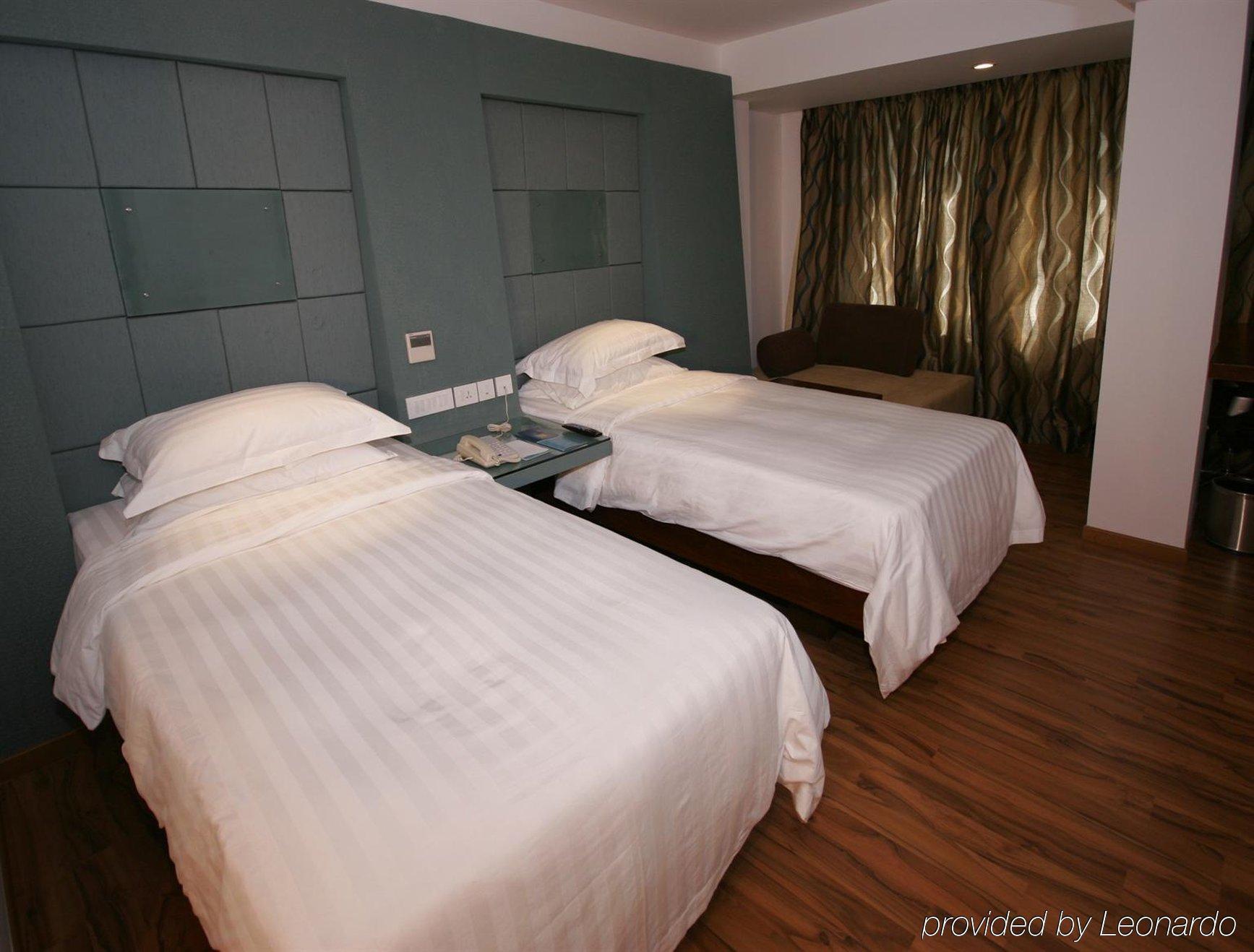 Hotel Trinity Isle Μπανγκαλόρ Δωμάτιο φωτογραφία